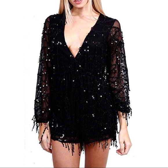 Black long sleeve sequin romper - Picture 3 of 6